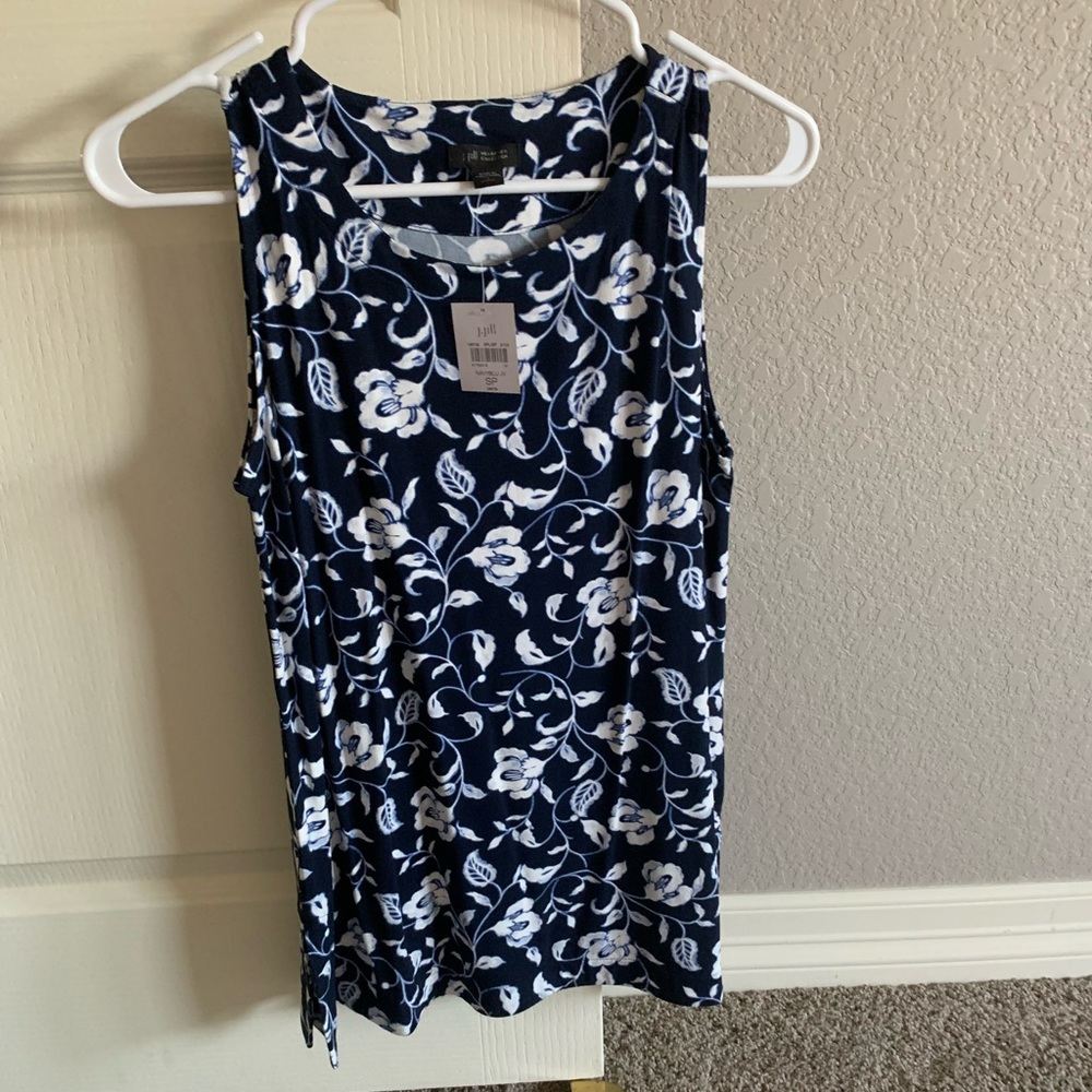 Brand new never worn J Jill Tank